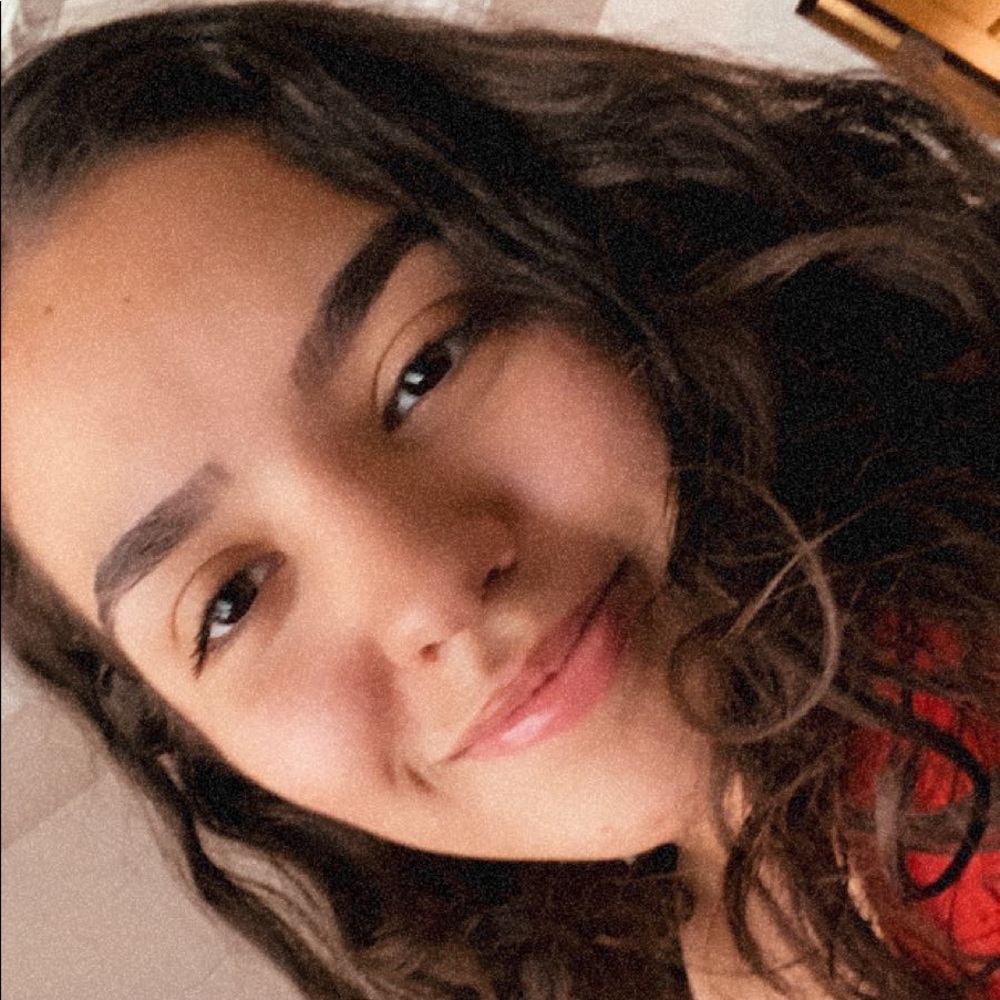 Meet your Posher, Monica